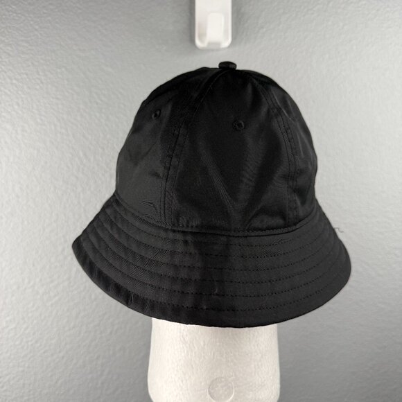 Levi's Bucket Hat - Picture 4 of 6